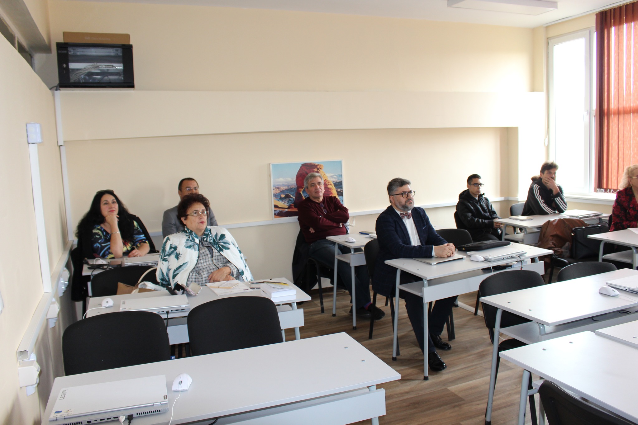 UCZESTNICY KONFERENCJI