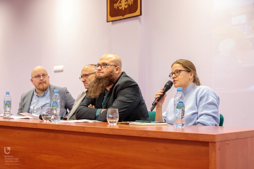 Debaty o Polsce Ludowej