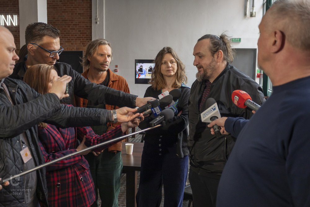 a photo from the briefing part