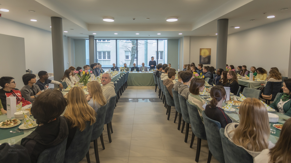 Participants of the Easter dinner together with the Vice-Rector, Prof. Robert Zakrzewski