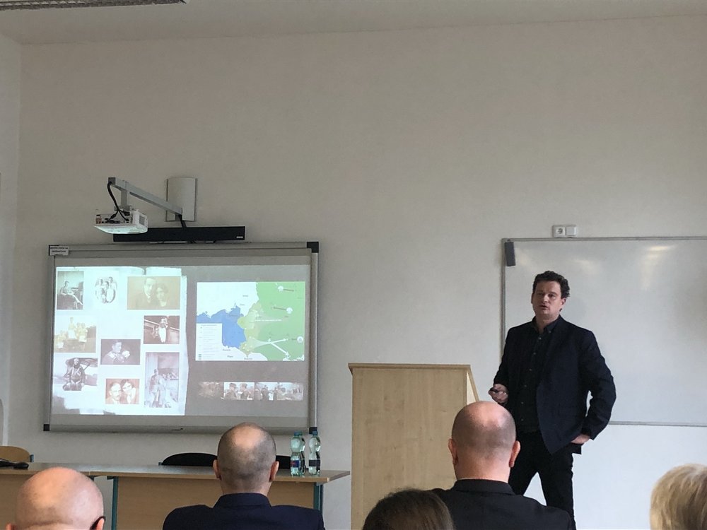 Konferencja o zbrodniach wojennych w Pilznie