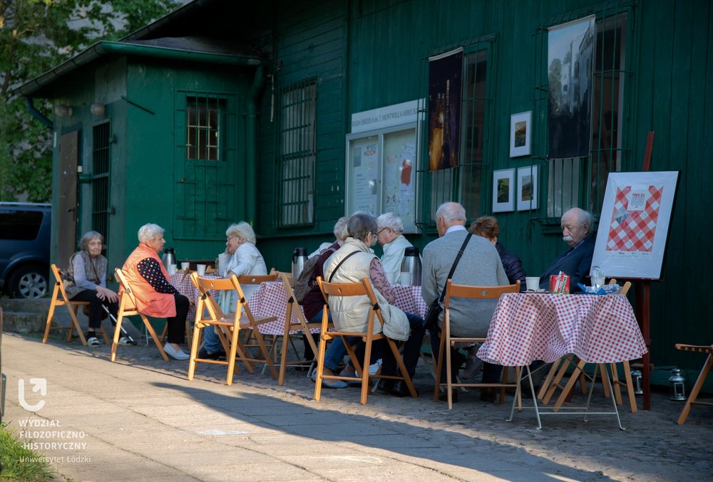 Meszkańcy kawiarenka