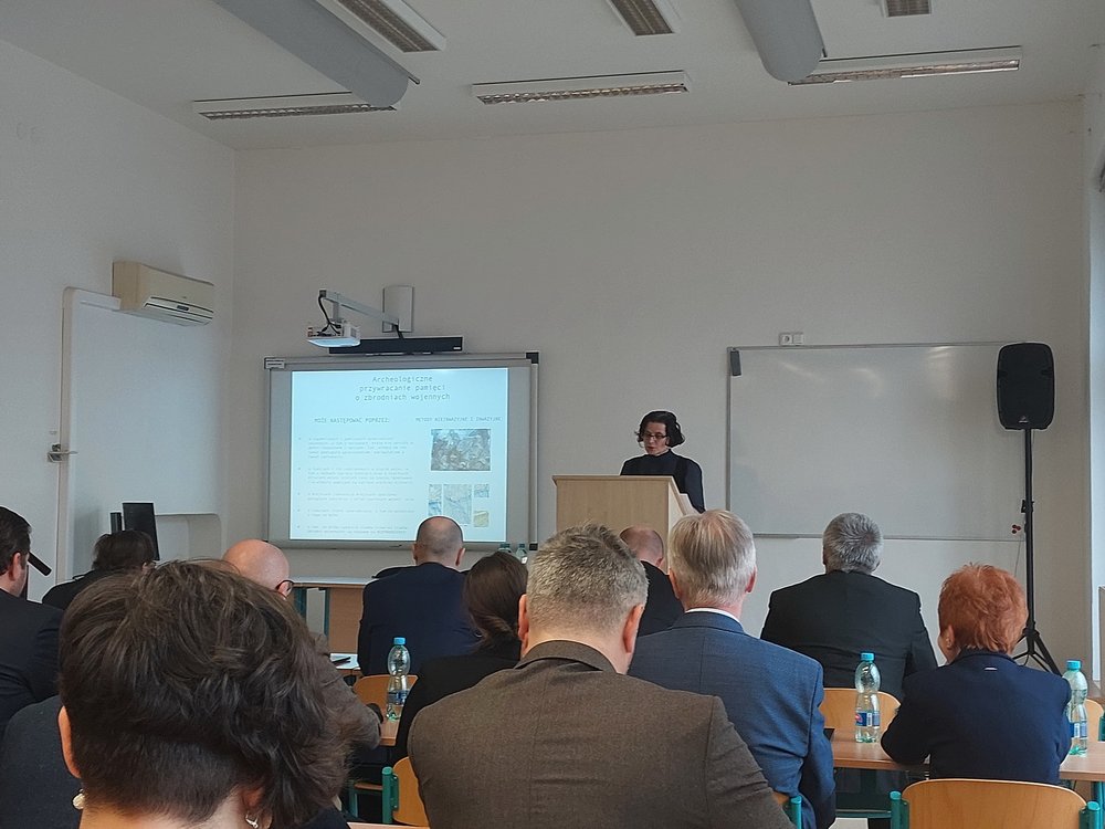 Konferencja o zbrodniach wojennych w Pilznie