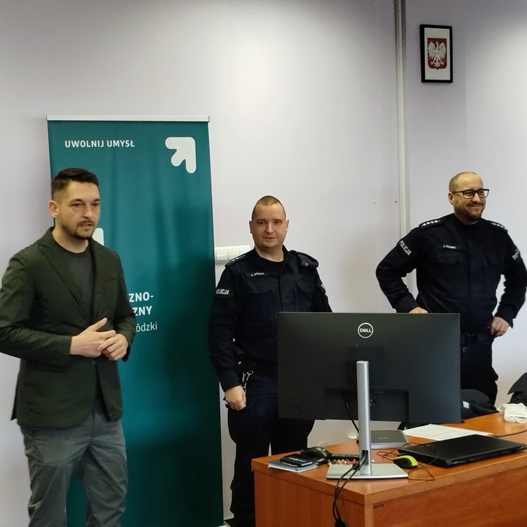 Zdjęcie z szkolenia z KW Policji w Łodzi