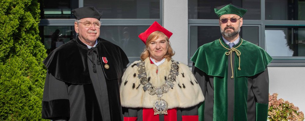 DHC UŁ dla prof. Macieja Henneberga