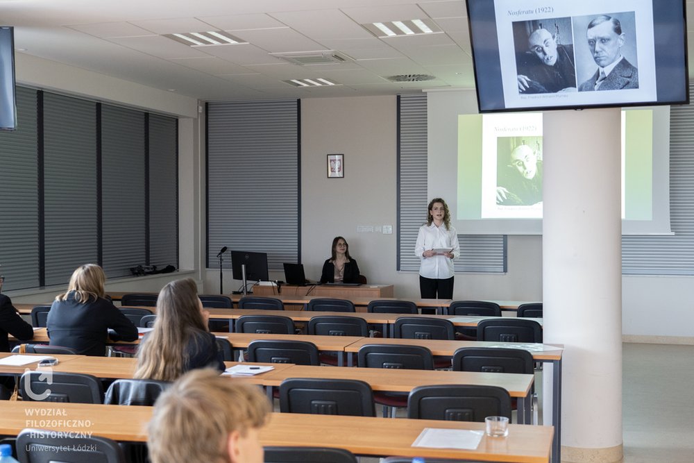 uczestniczka programu z prowadzącą 