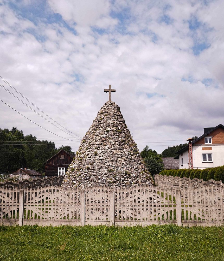 Tzw. grota w Dobrogoszczycach